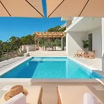 Villa Adelia *